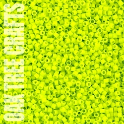 DE11 - Miyuki - Opaque Matte - Chartreuse Green (DB0763) - 3gm